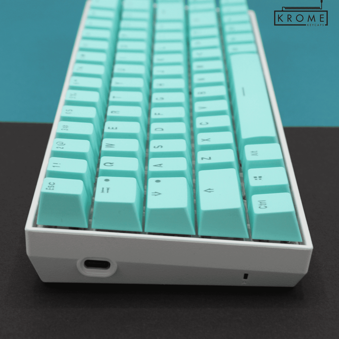 Cyan French (ISO-FR) Dual Language PBT Keycaps - 65/75% Krome Keycaps LTD french