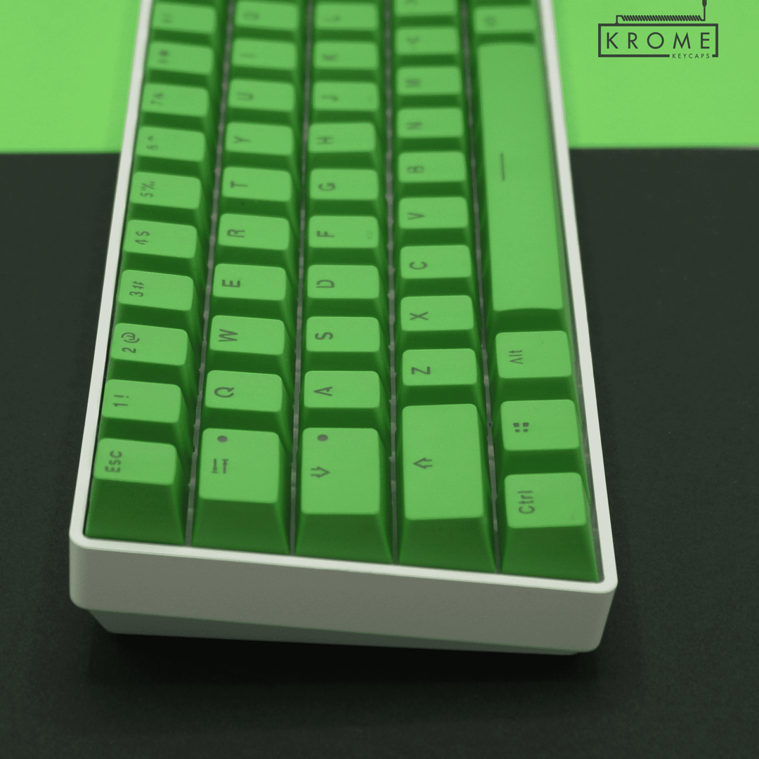 Green PBT Swiss Keycaps - ISO-CH - 65/75% Sizes - Dual Language Keycaps - kromekeycaps