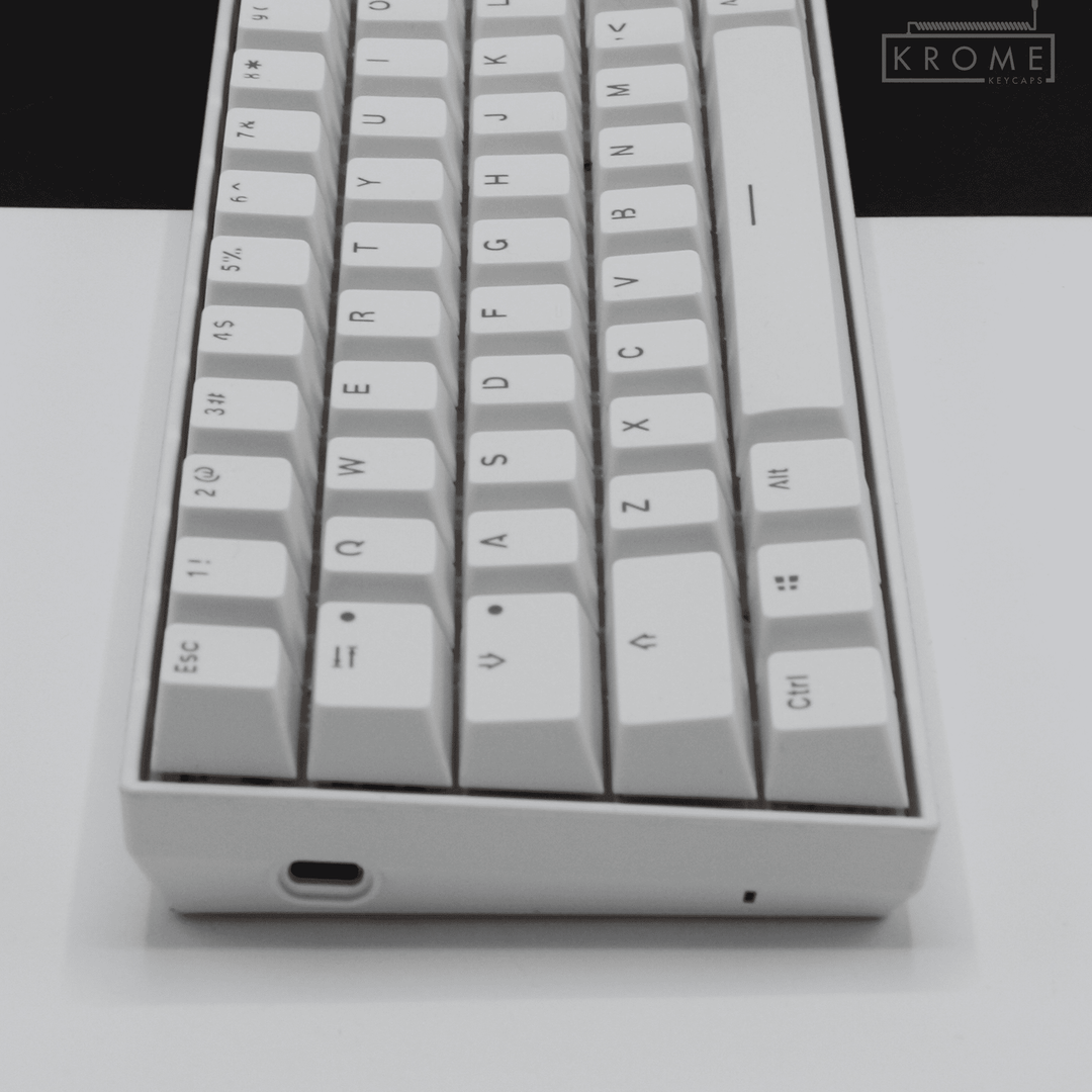 White PBT Swiss Keycaps - ISO-CH - 65/75% Sizes - Dual Language Keycaps - kromekeycaps